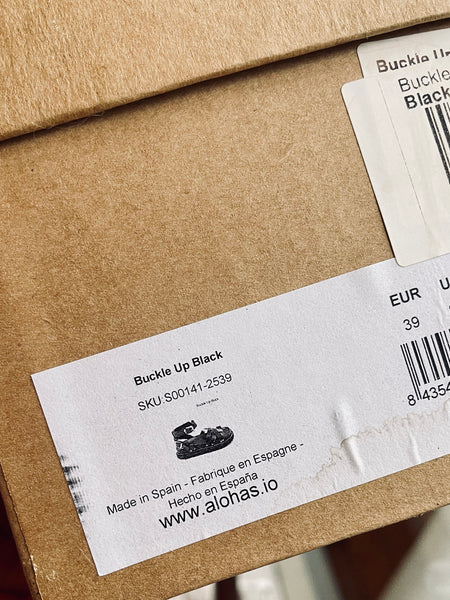 ALOHAS "Buckle Up" Black Leather Platform Sandals (Size EUR 39)