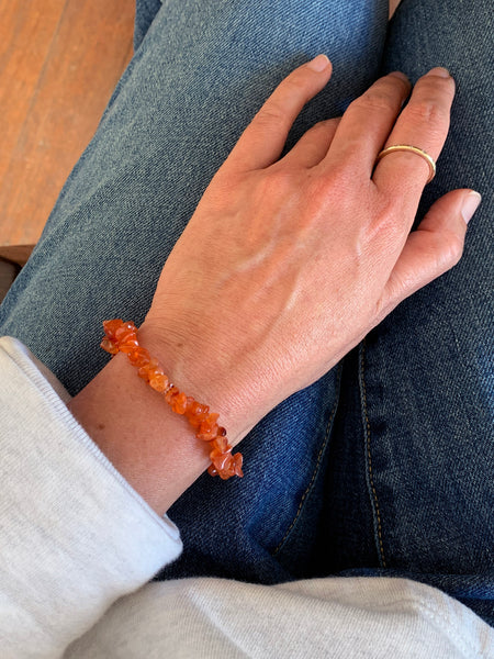 CARNELIAN Cleansing Crystal Chip Bracelet