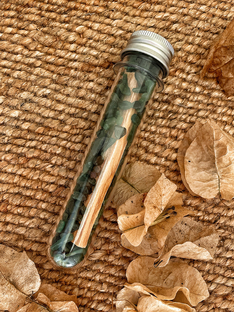 Crystal Infused Palo Santo Kit (Green Aventurine)