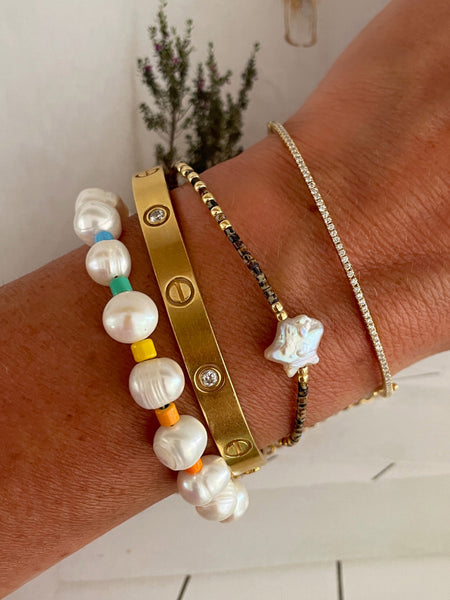 ISLAND TIME Freshwater Pearl Bracelet